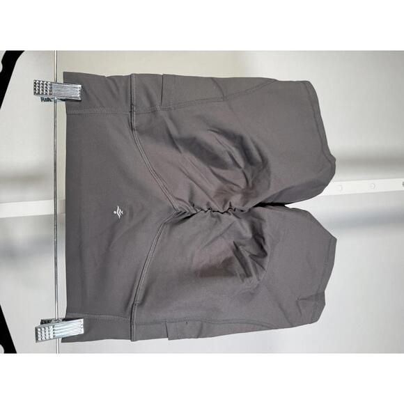 NWT Halara UltraSculpt High Waisted Tummy Control Pocket Biker Shorts Size Small - Picture 5 of 8